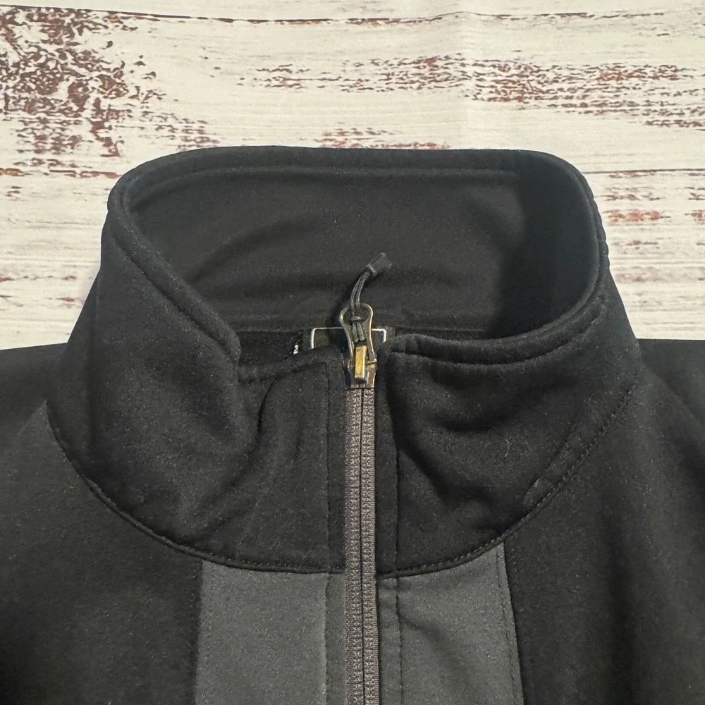 The North Face TKA‎ Stretch Full-Zip Jacket Black and Gray Men's Size Medium